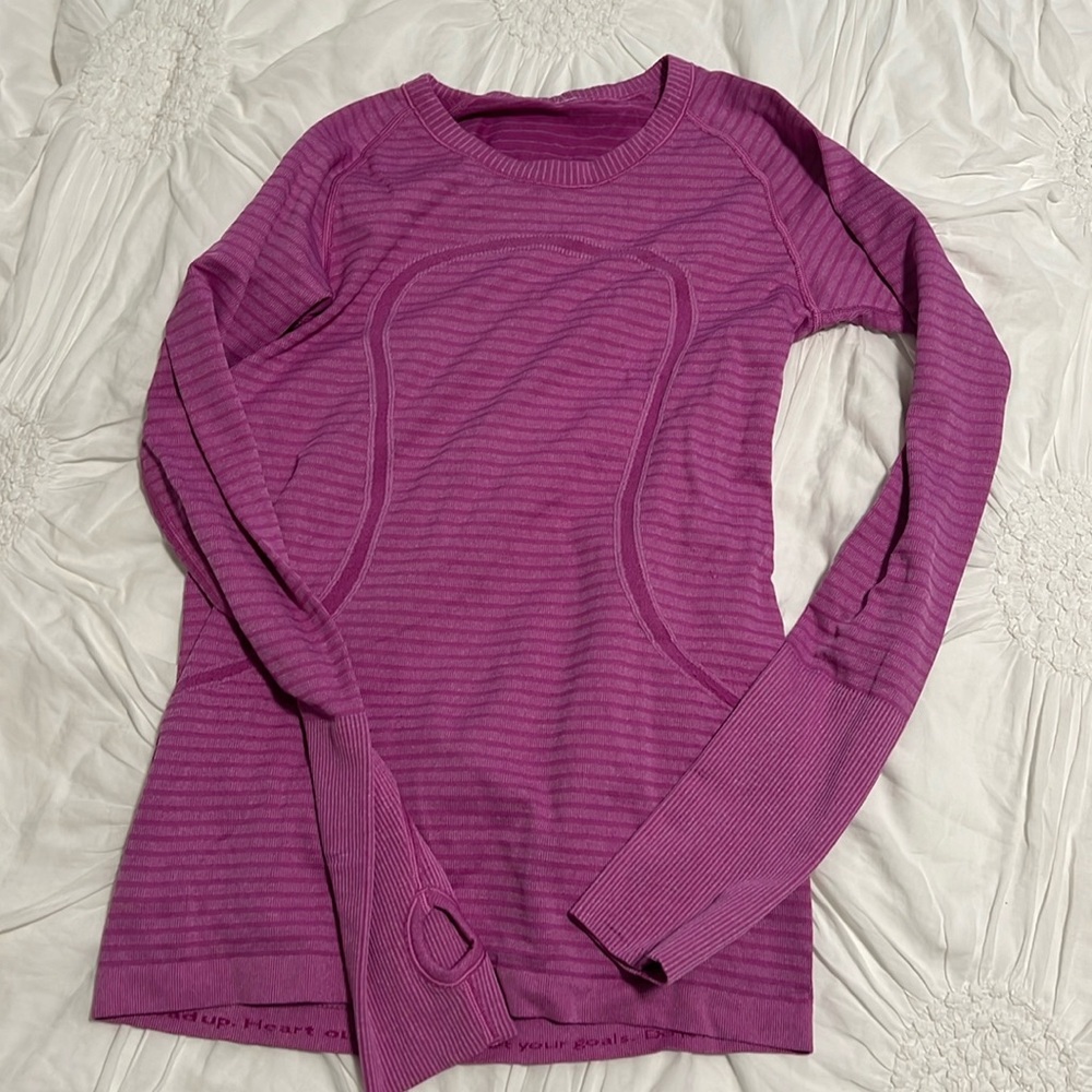 Swiftly Tech Long Sleeve Shirt